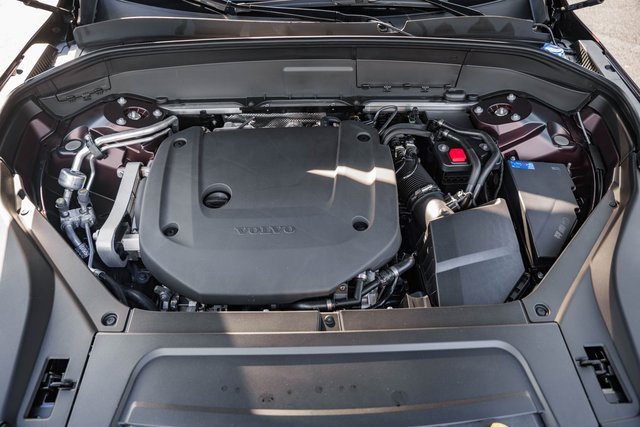 New 2026 Volvo XC90 B6 Ultra w/ Protection Package Premier image 18