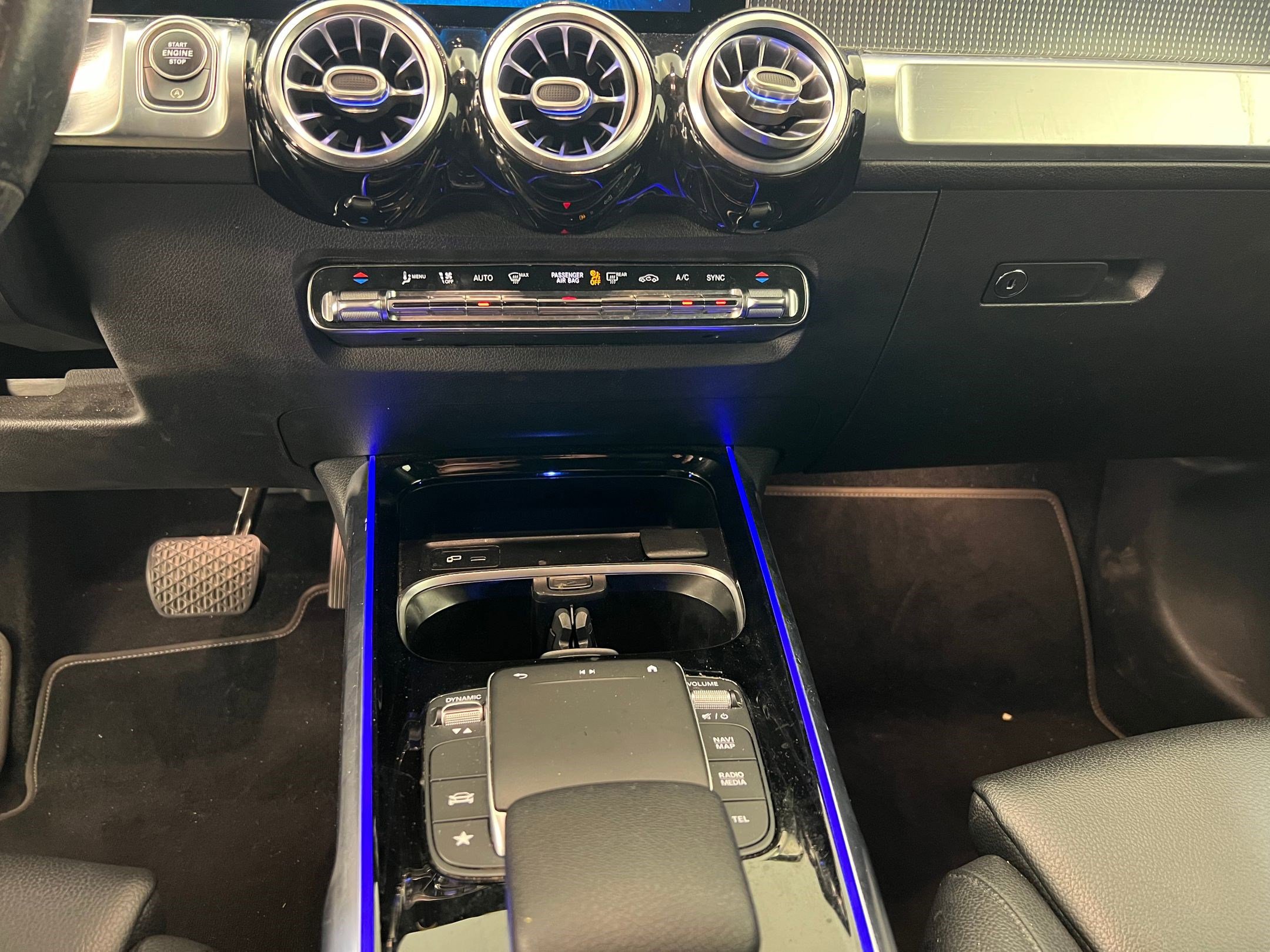 Certified 2021 Mercedes-Benz GLB 250 image 20