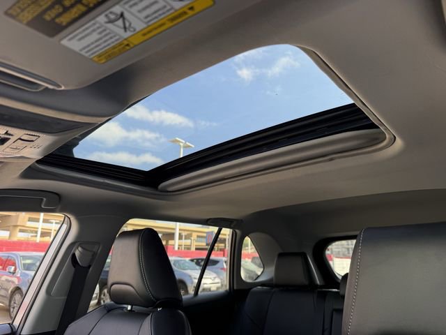 Used 2022 Toyota RAV4 XLE Premium image 26