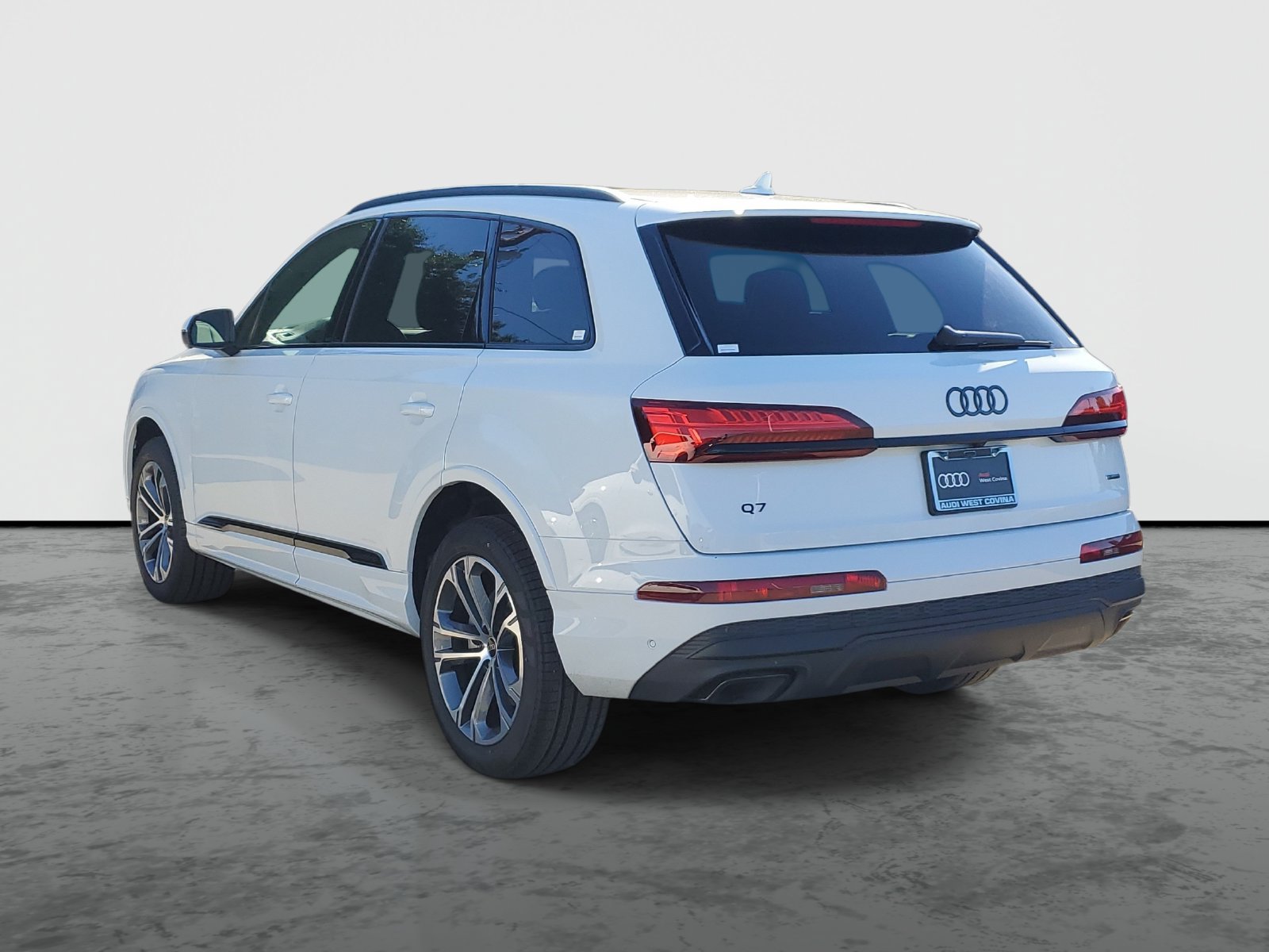 New 2026 Audi Q7 2.0T Premium AWD/4WD image 3