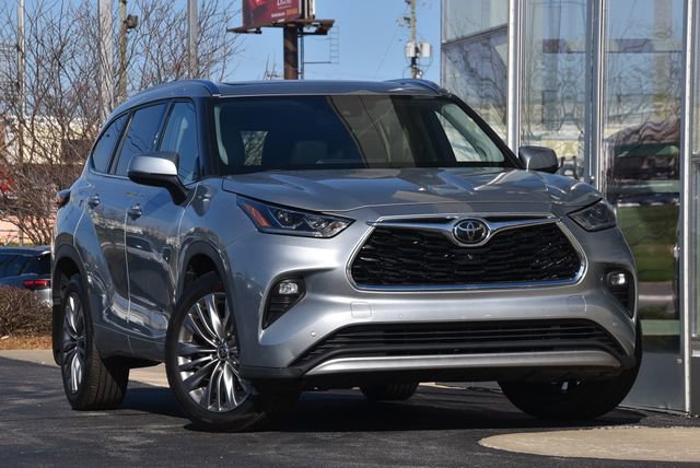 Used 2021 Toyota Highlander Platinum image 5