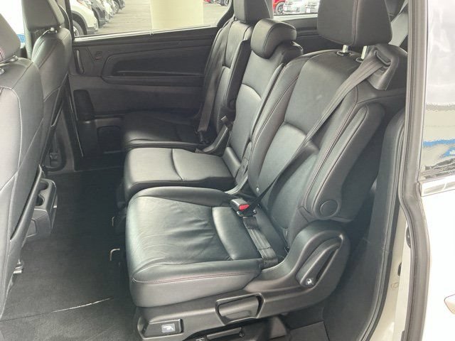 Used 2025 Honda Odyssey Sport-L image 13