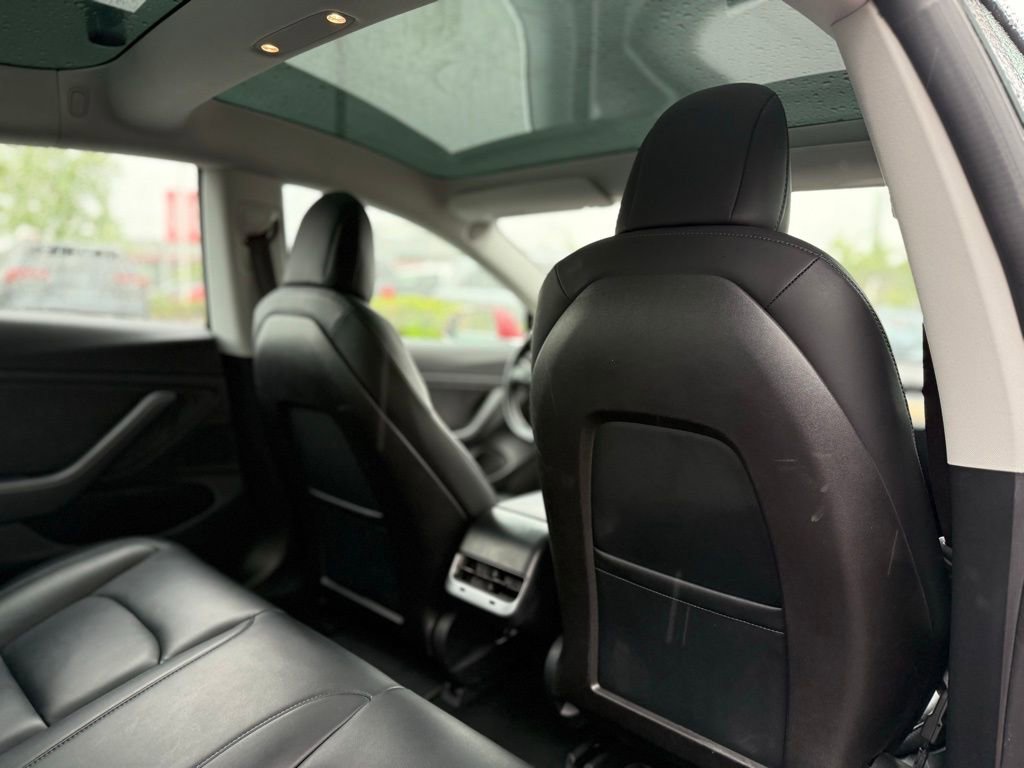 Used 2018 Tesla Model 3 Long Range AWD/4WD image 17