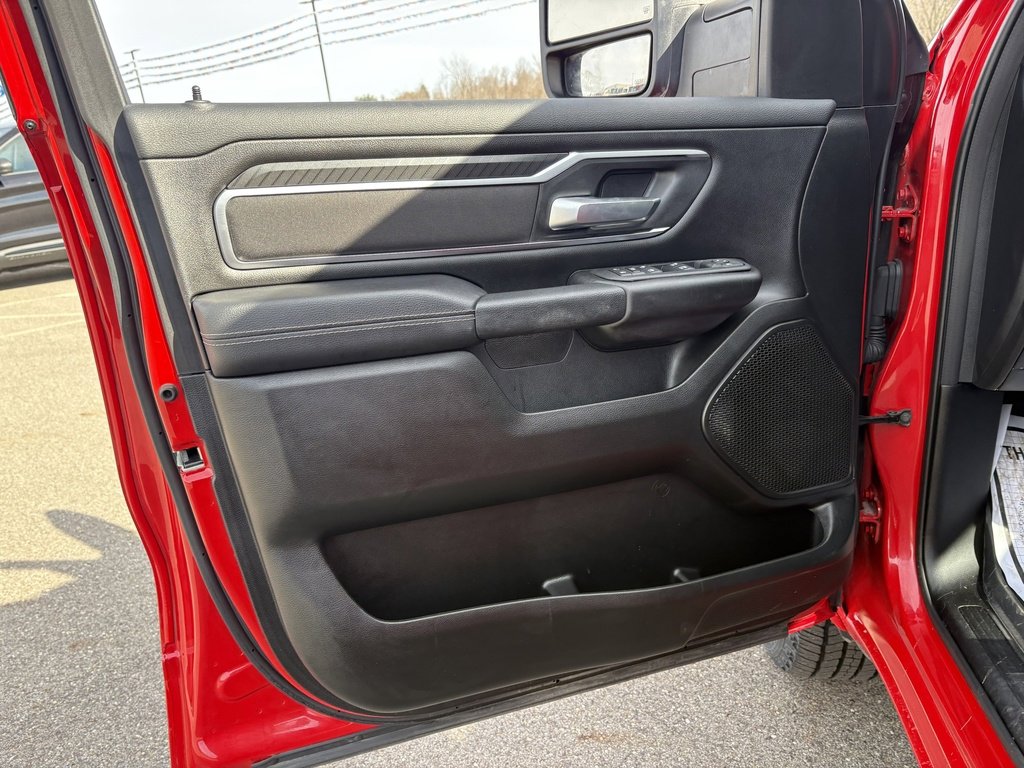 Used 2025 RAM 1500 Big Horn image 30