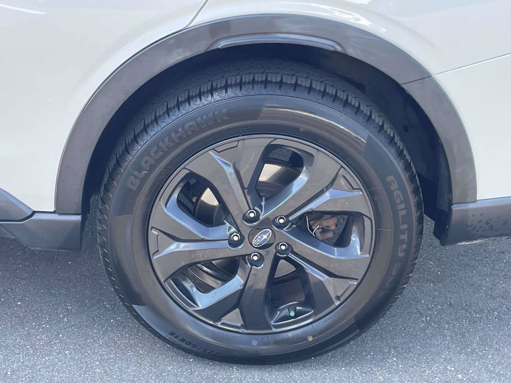 Used 2020 Subaru Outback Onyx Edition XT AWD/4WD image 7