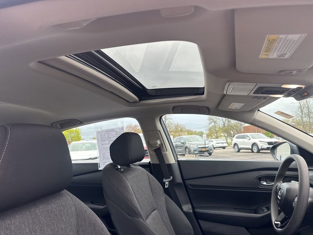 Certified 2024 Honda Accord EX image 18