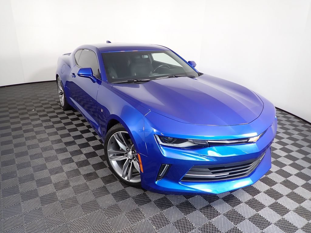 Used 2017 Chevrolet Camaro LT w/ RS Package RWD image 10