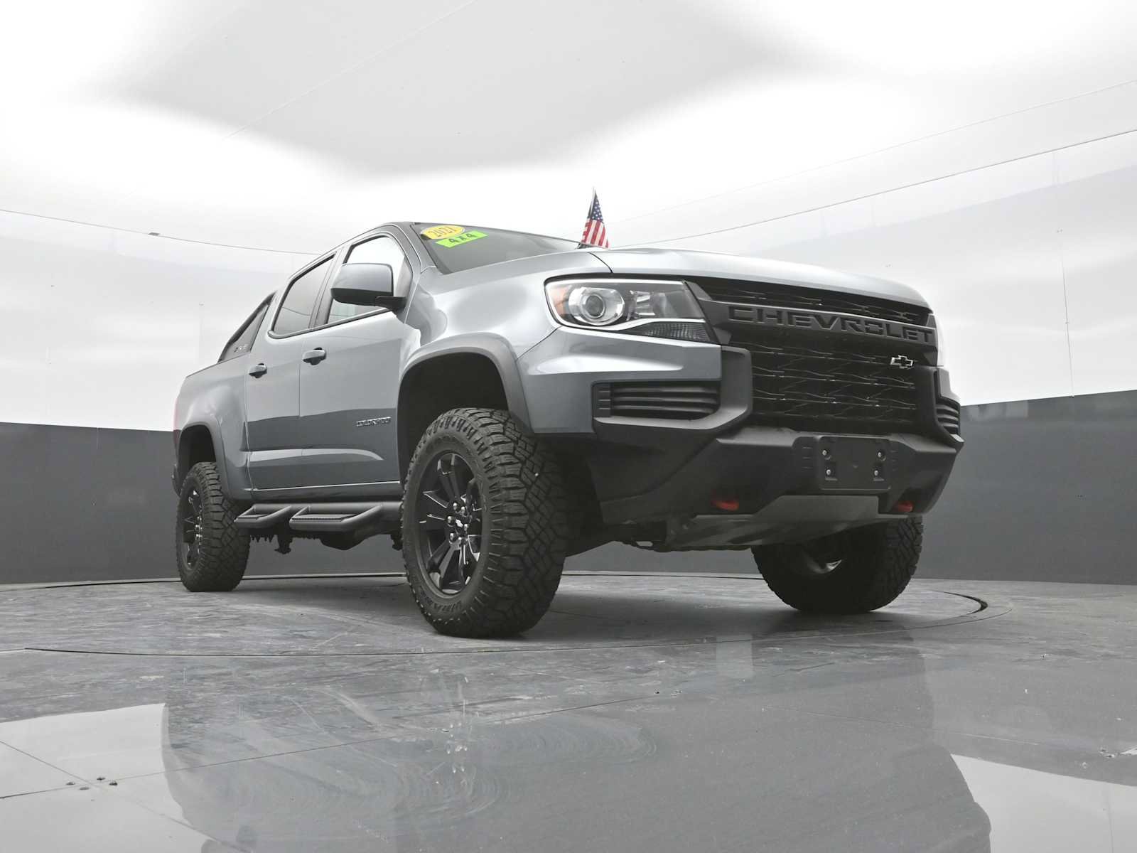 Used 2021 Chevrolet Colorado ZR2 w/ ZR2 Dusk Special Edition AWD/4WD image 34