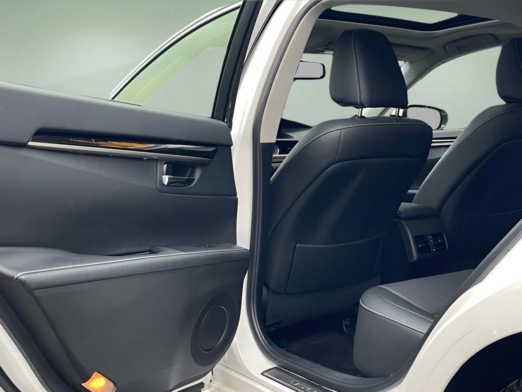 Used 2015 Lexus ES 350 image 13