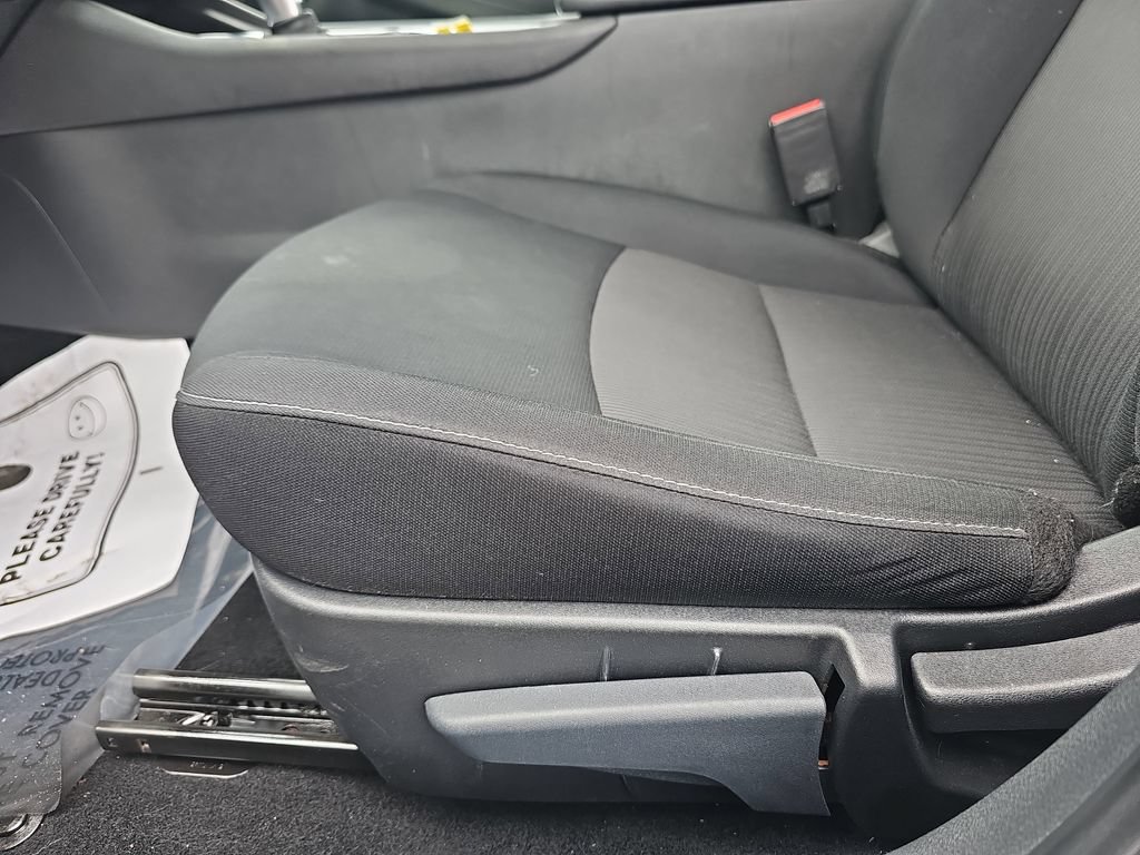 Used 2023 Nissan Sentra SV FWD image 33