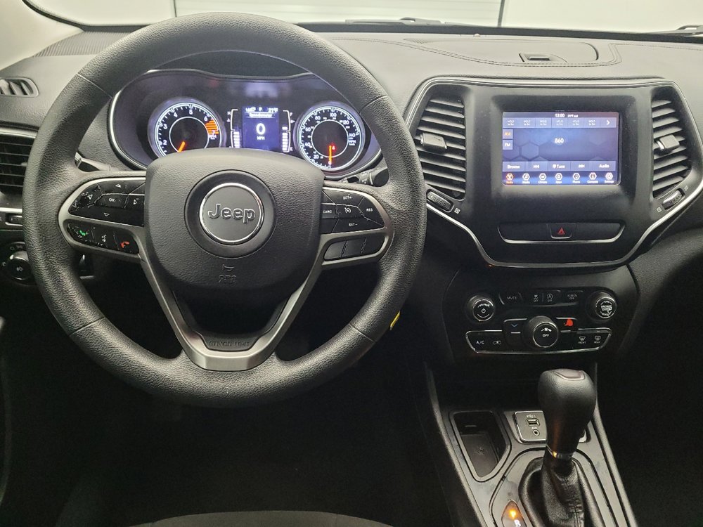 Used 2019 Jeep Cherokee Latitude w/ Popular Appearance Group image 22