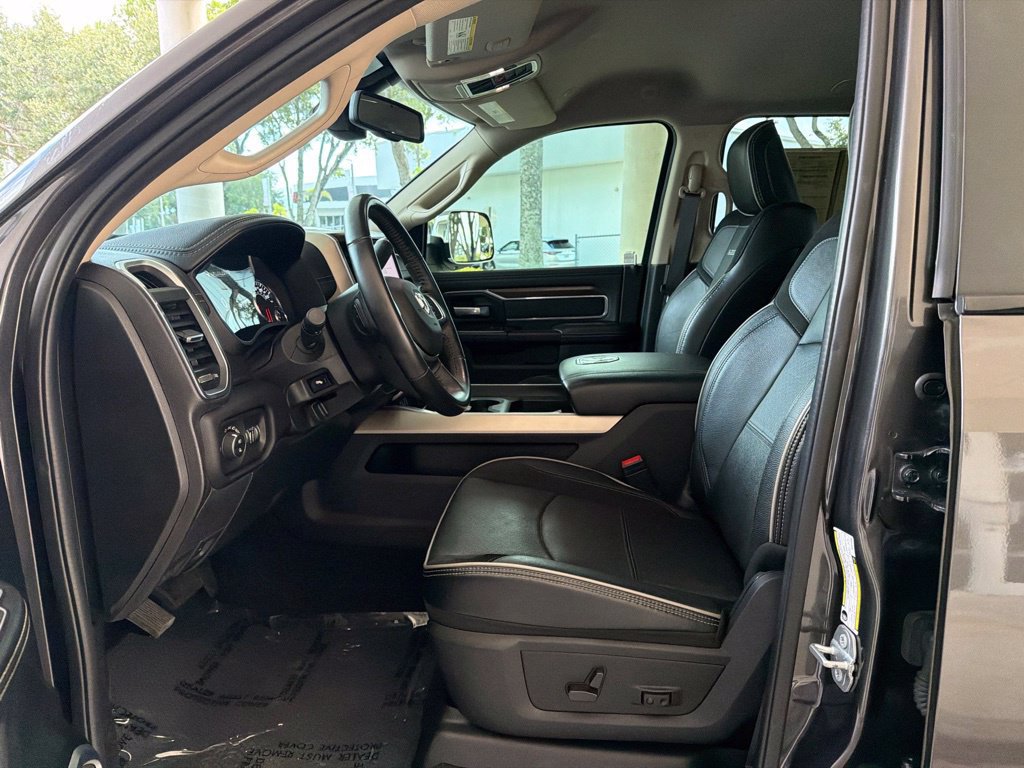 Used 2022 RAM 3500 Laramie AWD/4WD image 6