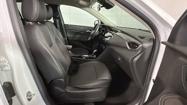 Used 2023 Buick Encore GX Preferred w/ Cold Weather Comfort Package FWD image 31