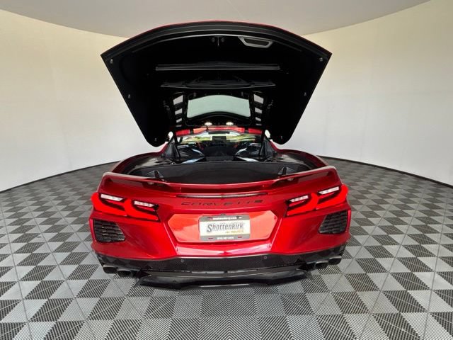 Used 2021 Chevrolet Corvette Stingray Preferred Cpe w/ Engine Appearance Package RWD image 27