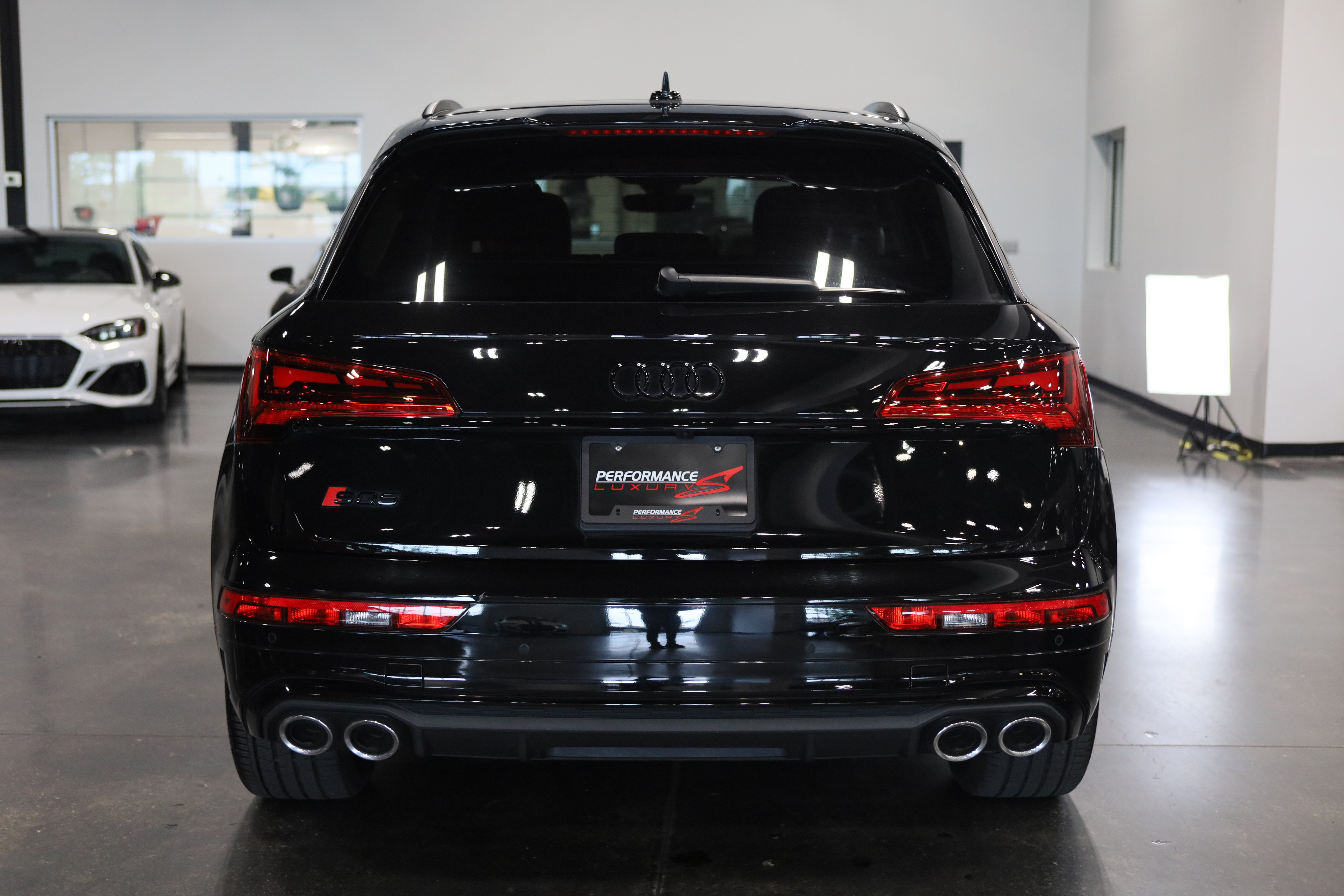 Used 2023 Audi SQ5 Premium Plus w/ Premium Plus Package AWD/4WD image 5