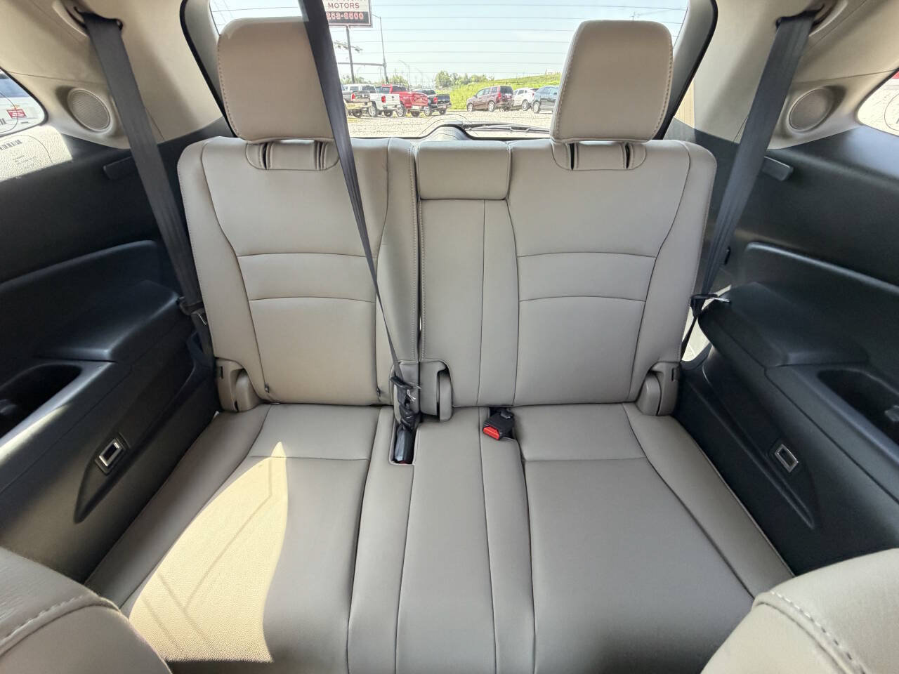 Used 2016 Honda Pilot Elite image 18