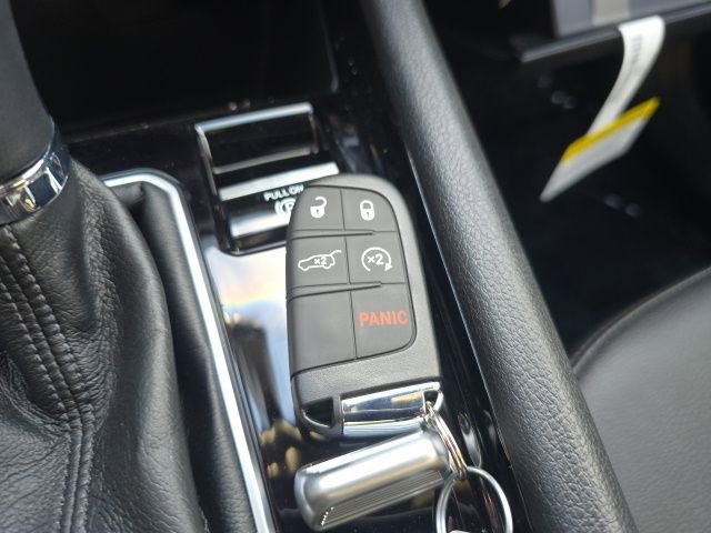 New 2026 Jeep Compass Limited image 29