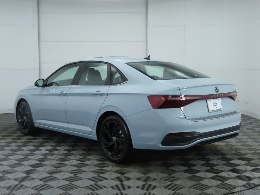 New 2026 Volkswagen Jetta SE image 7