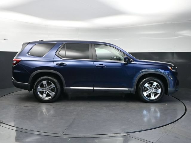 Used 2023 Honda Pilot EX-L image 4