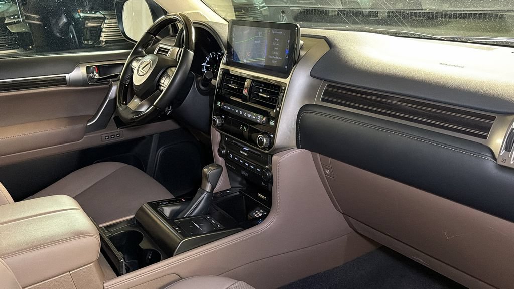 Certified 2023 Lexus GX 460 Premium AWD/4WD image 12