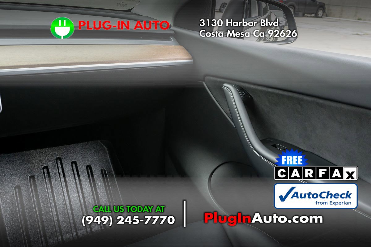 Used 2022 Tesla Model Y Long Range AWD/4WD image 18