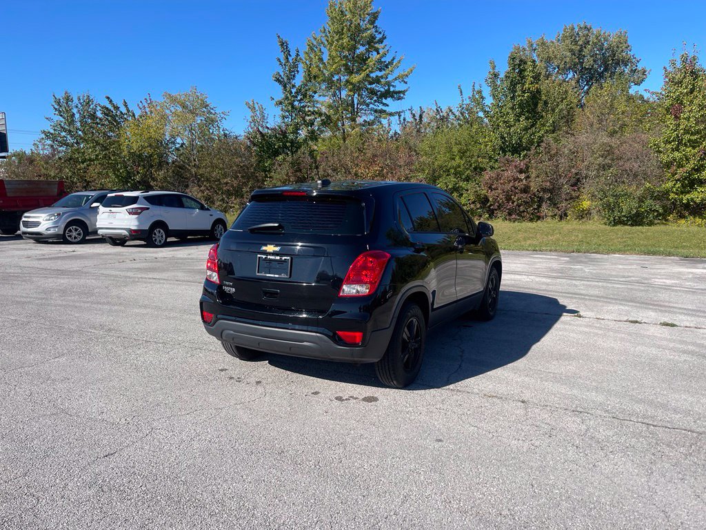 Used 2020 Chevrolet Trax LS FWD image 5