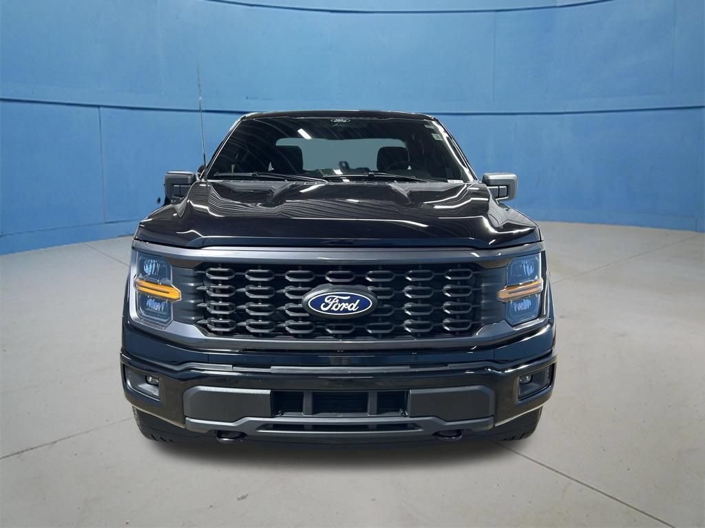 Used 2025 Ford F150 STX w/ Equipment Group 200A AWD/4WD image 4