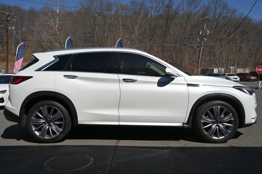 Used 2023 INFINITI QX50 Sensory AWD/4WD image 8