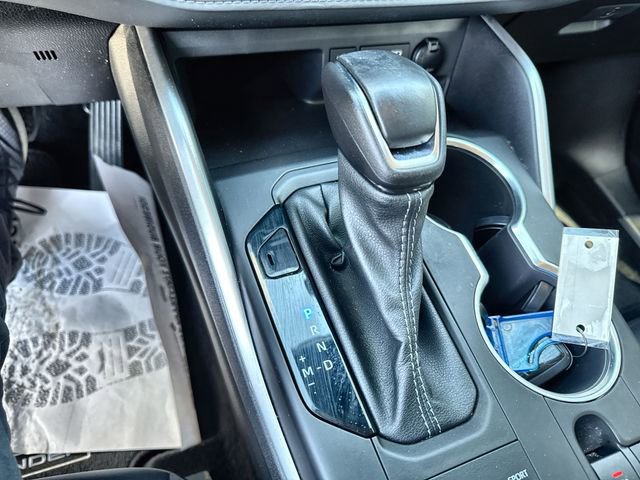 Used 2022 Toyota Highlander XLE image 28