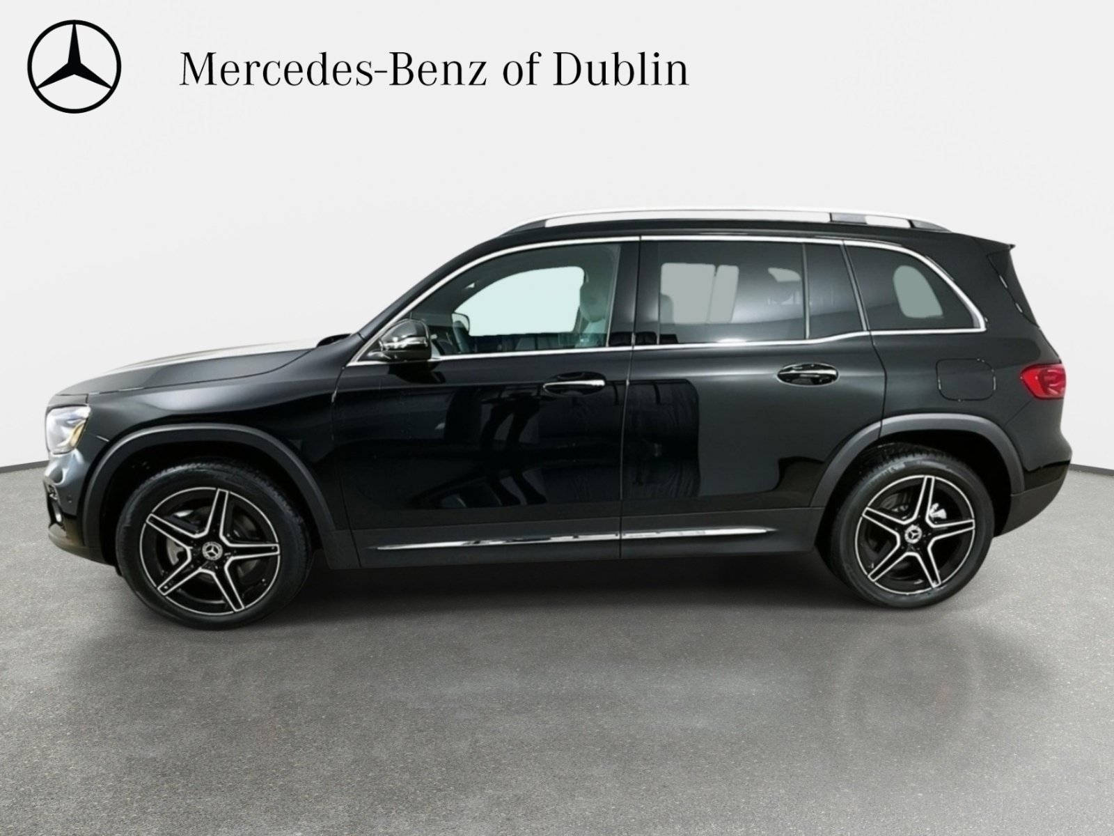 Used 2026 Mercedes-Benz GLB 250 4MATIC image 8
