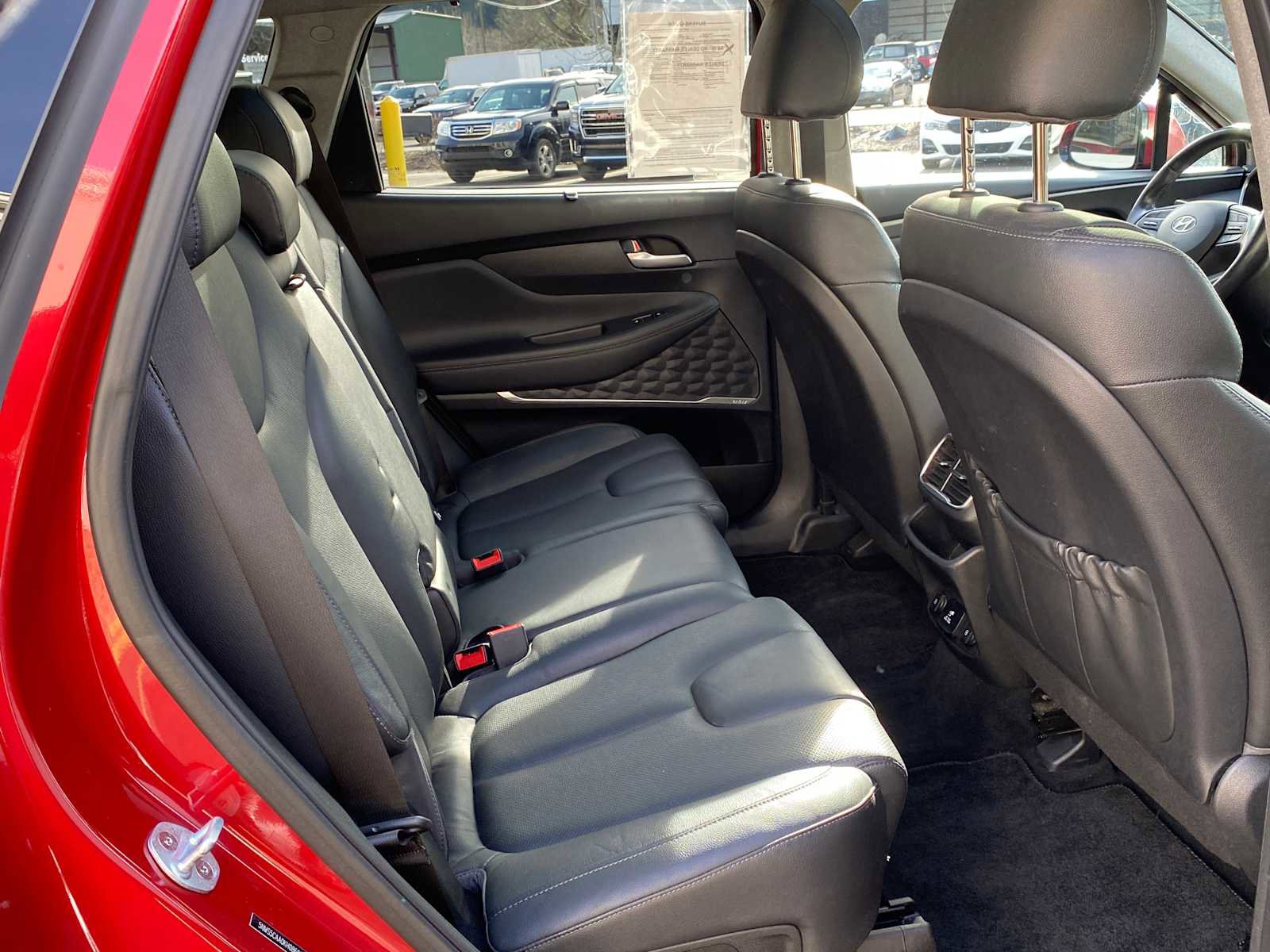 Used 2019 Hyundai Santa Fe AWD image 31