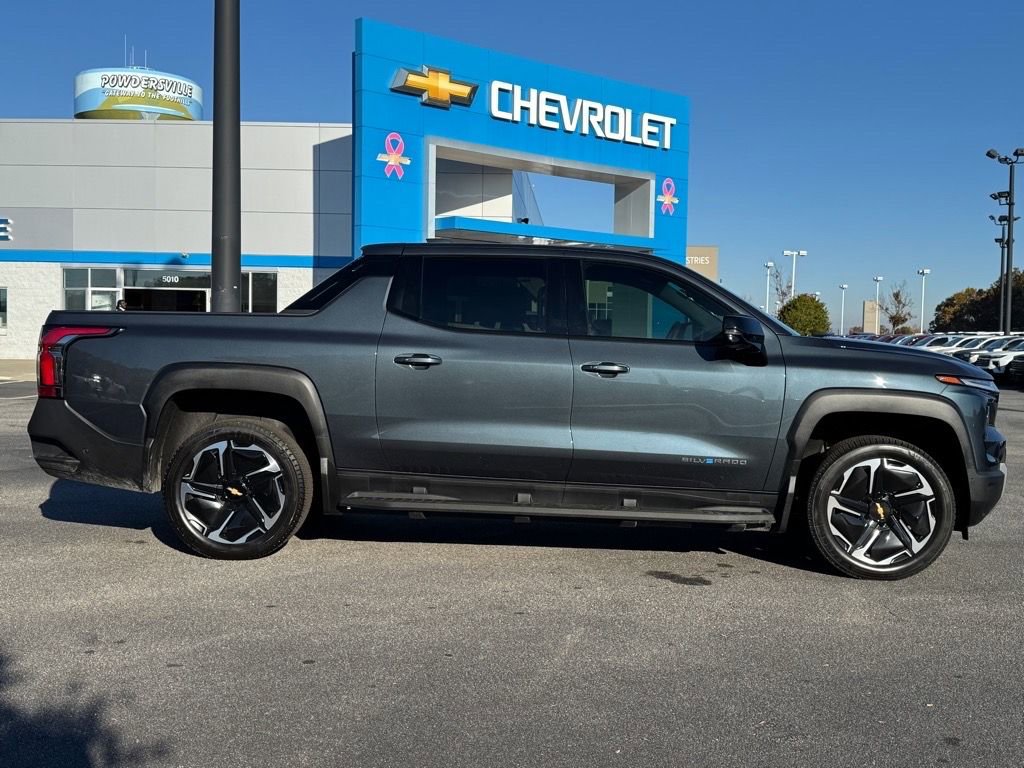 New 2026 Chevrolet Silverado EV LT image 2