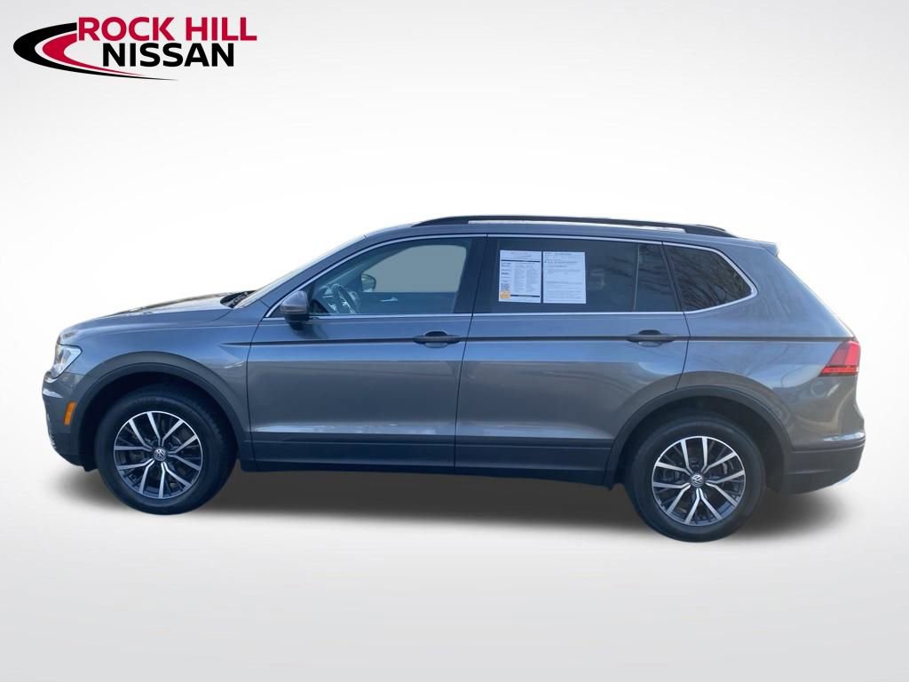 Used 2019 Volkswagen Tiguan SE w/ Panoramic Sunroof Package image 4