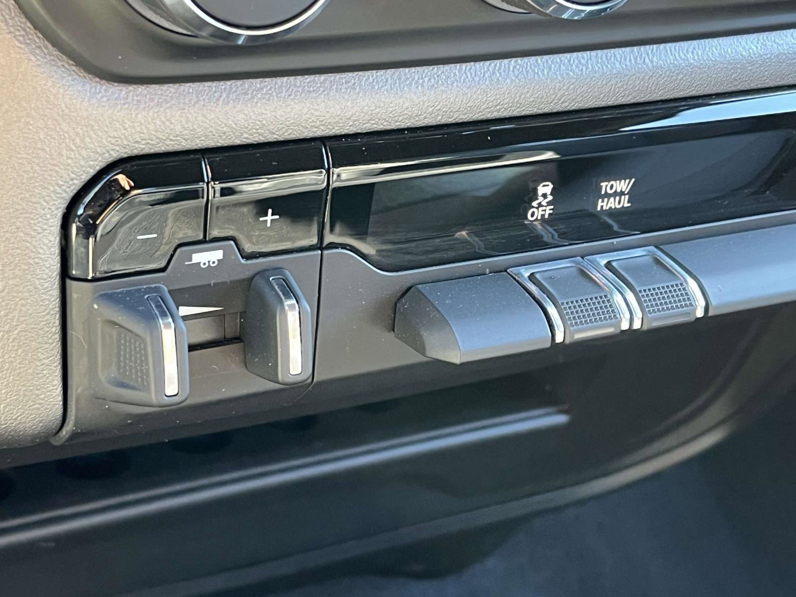 Certified 2024 RAM 2500 Big Horn w/ Bed Utility Group image 36