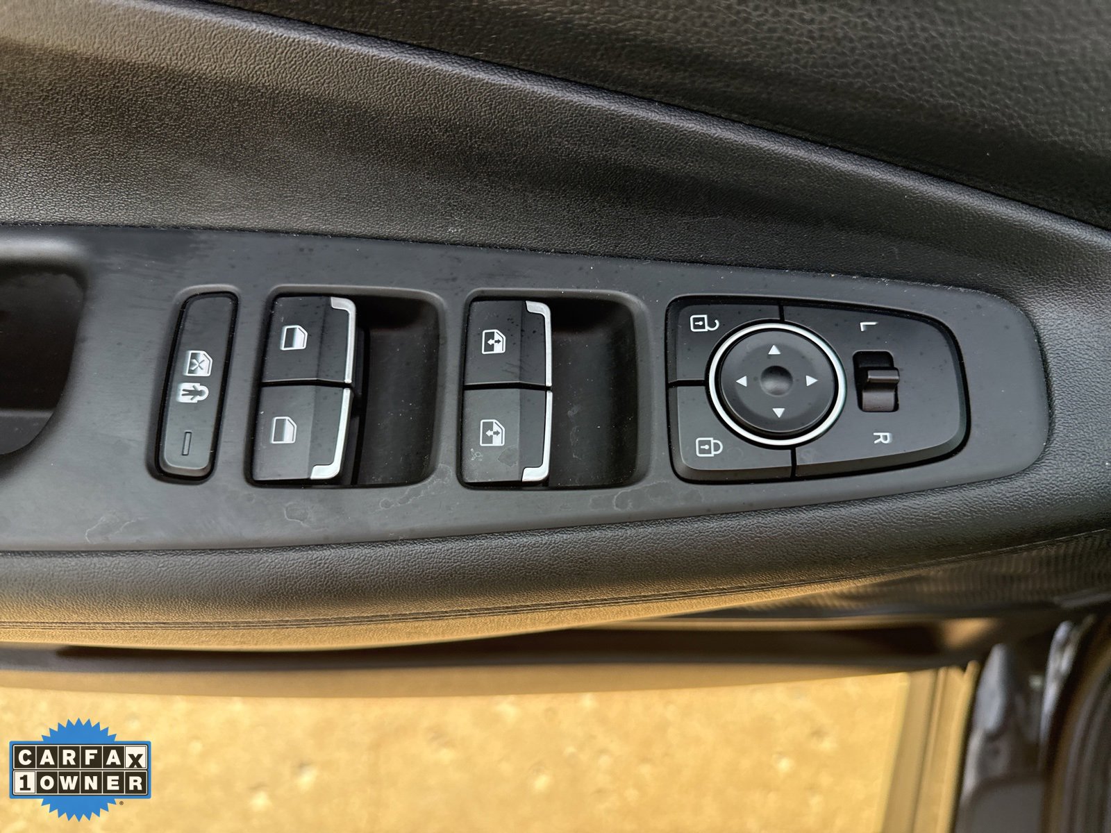 Used 2023 Hyundai Santa Fe SEL Convenience image 9