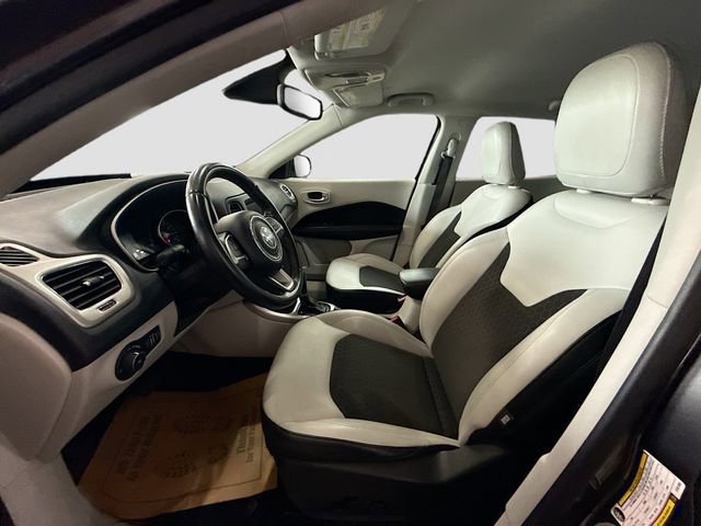 Used 2019 Jeep Compass Latitude w/ Popular Equipment Group FWD image 20