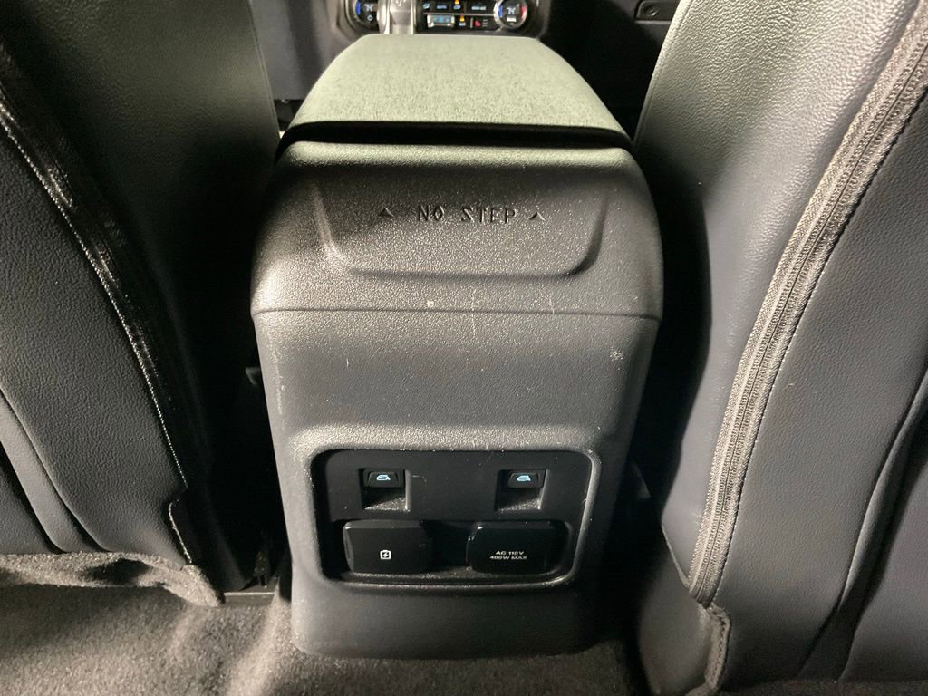 Used 2023 Ford Bronco Wildtrak image 17