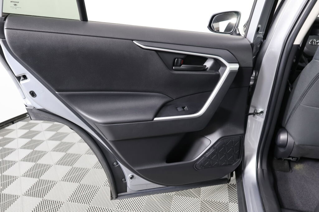 Used 2023 Toyota RAV4 LE image 16
