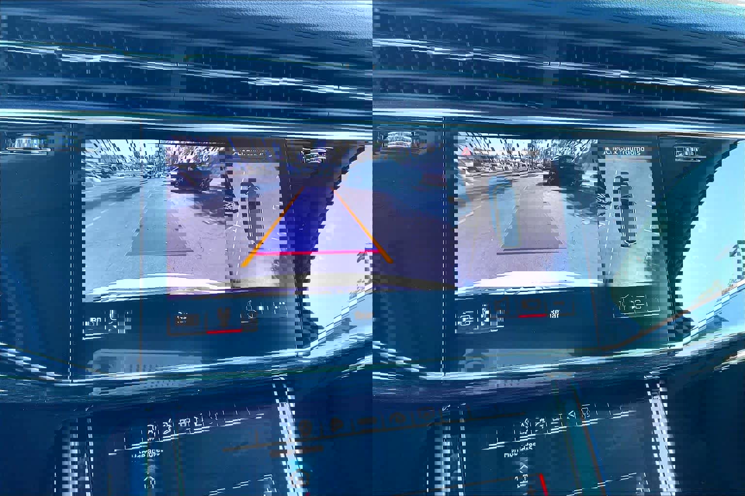 Used 2023 Audi Q7 Premium Plus w/ Premium Plus Package image 25