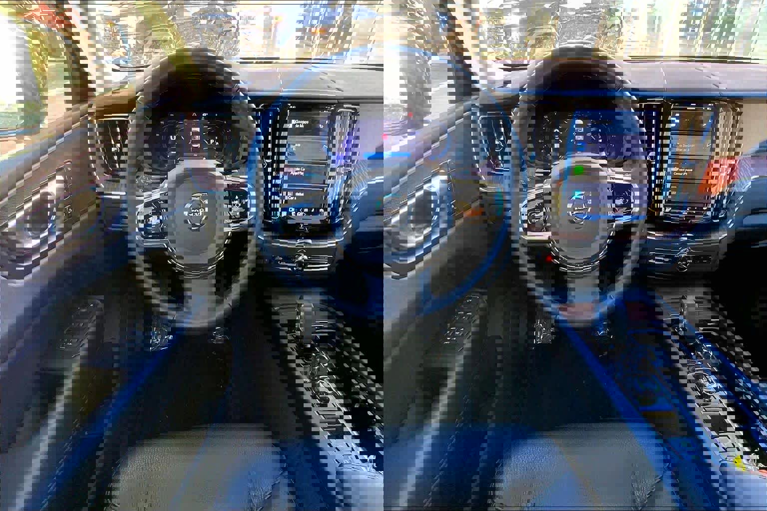 Used 2024 Volvo XC60 B5 Plus image 6