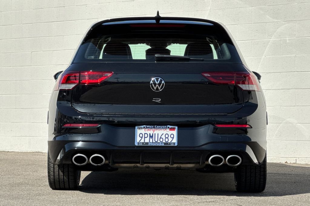 Used 2024 Volkswagen Golf R image 8