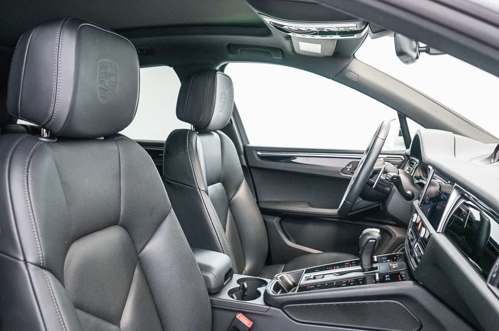 Certified 2026 Porsche Macan S AWD/4WD image 21
