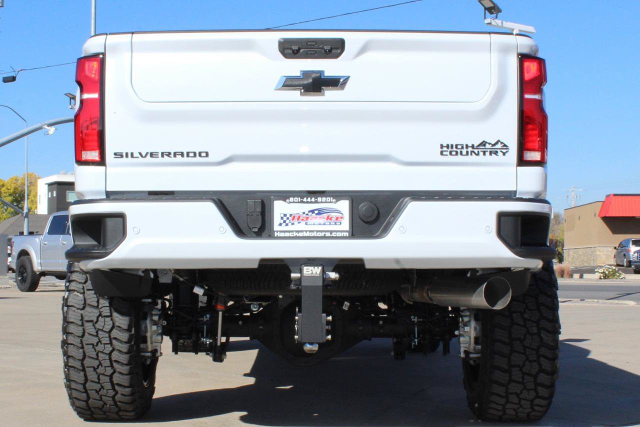 Used 2026 Chevrolet Silverado 3500 High Country w/ High Country Premium Package AWD/4WD image 27