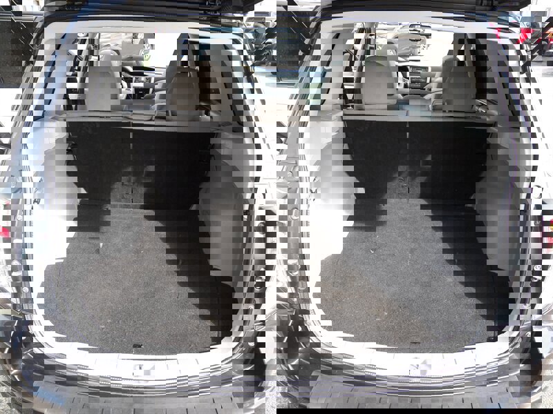 Used 2012 Subaru Forester 2.5X Premium w/ All-Weather Pkg AWD/4WD image 11