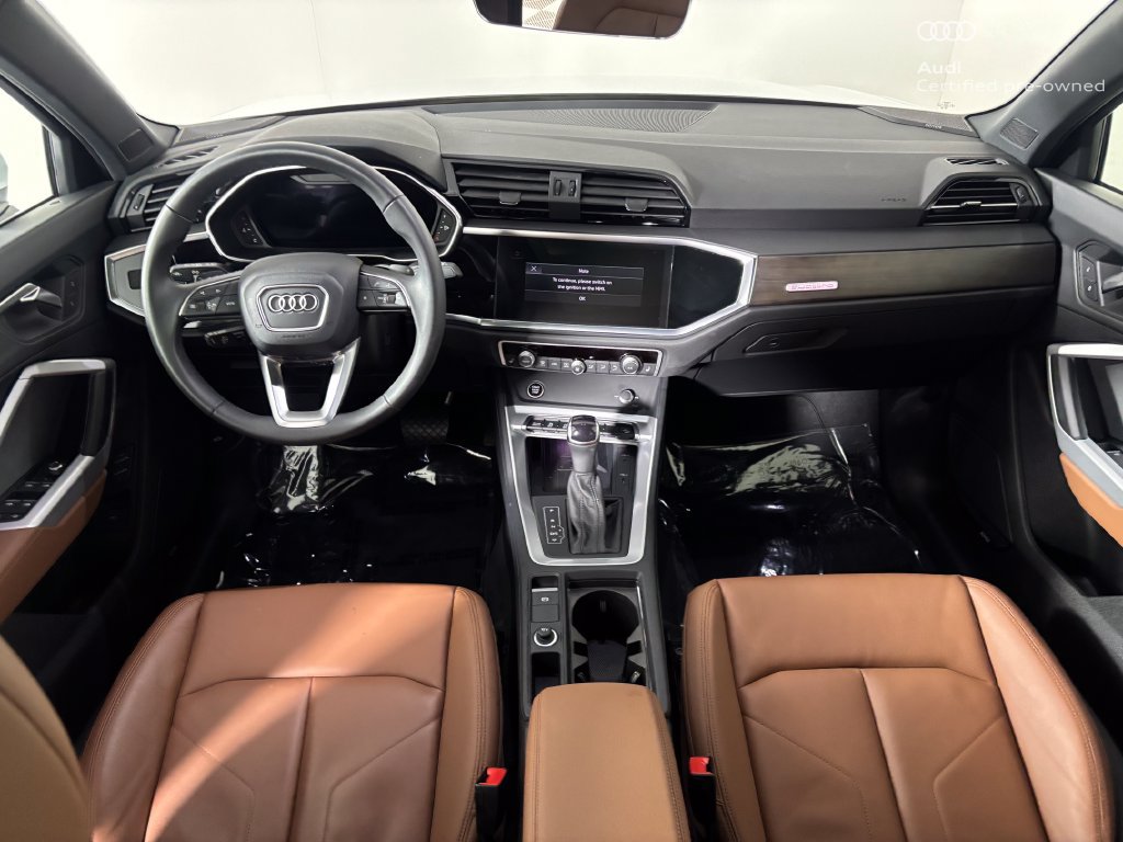 Used 2025 Audi Q3 2.0T Premium Plus w/ Premium Plus Package AWD/4WD image 22