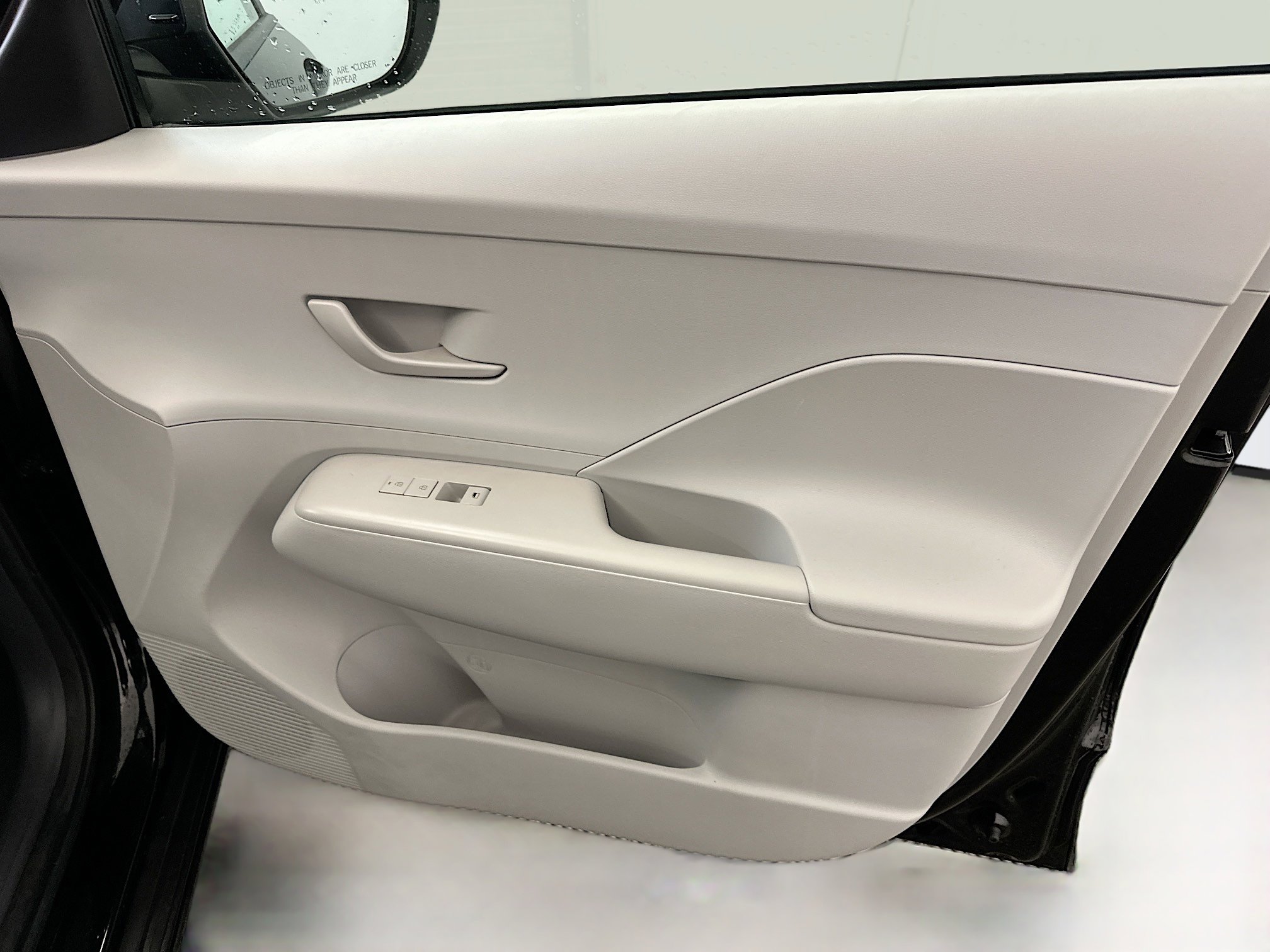 Used 2025 Hyundai Kona SEL image 33