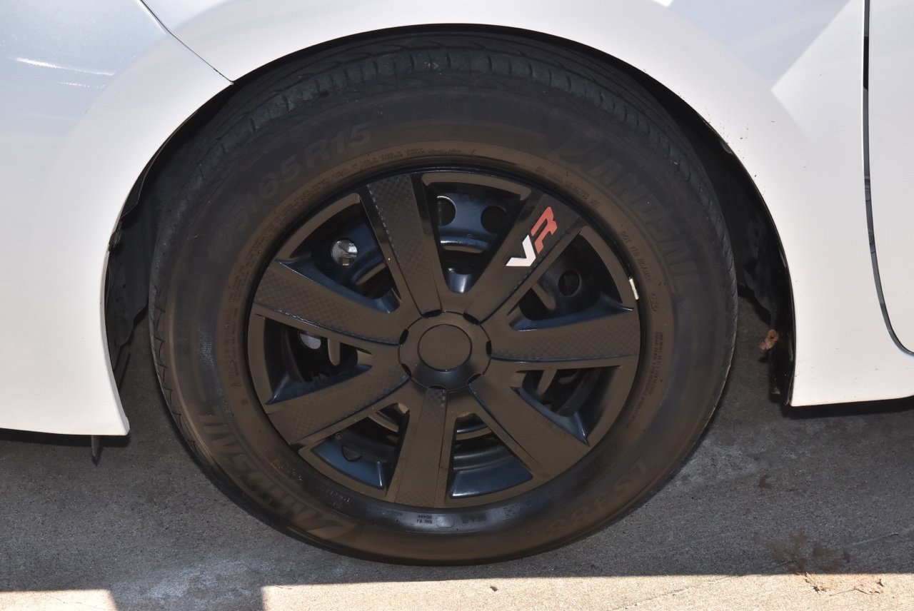 Used 2018 Toyota Corolla L FWD image 34