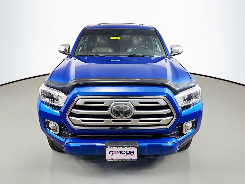 Used 2018 Toyota Tacoma Limited image 2