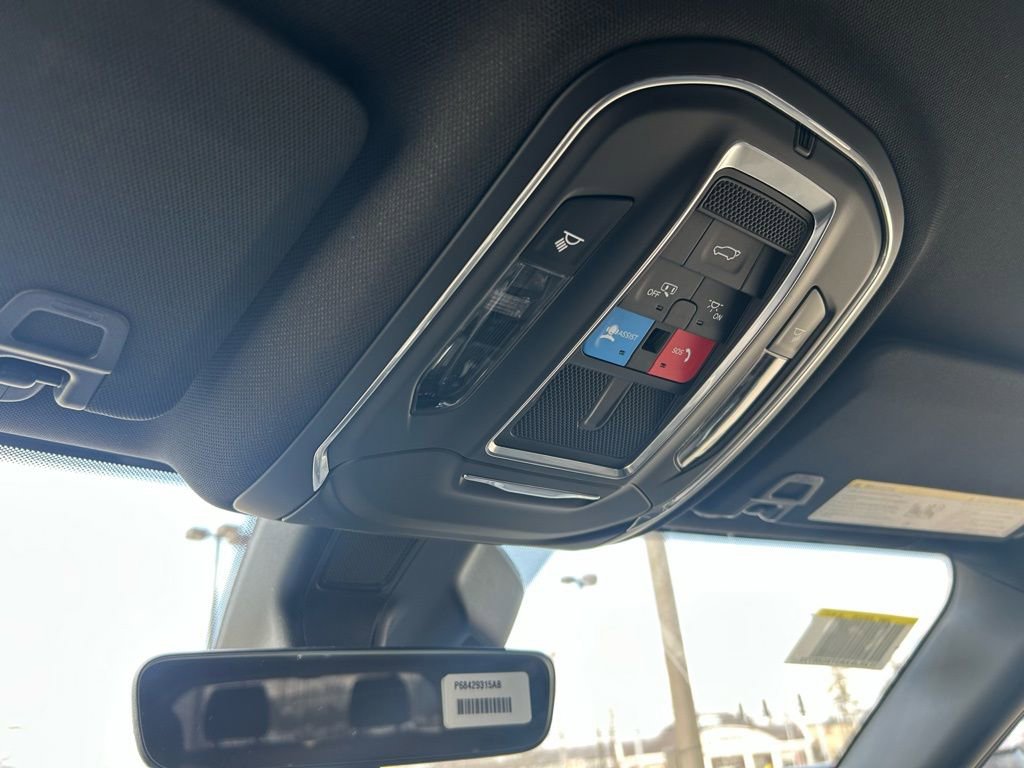 New 2026 Jeep Grand Cherokee L 4WD image 25