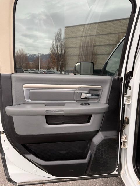 Used 2014 RAM 2500 SLT w/ Protection Group image 29
